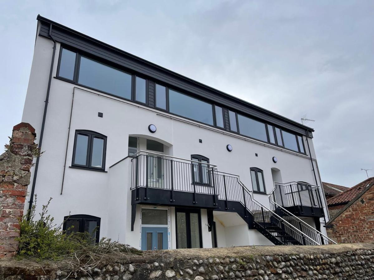 Lees Lookout Holt ,2 Bedroom Luxury Apartment With Private Parking Holt (Norfolk) Exterior foto