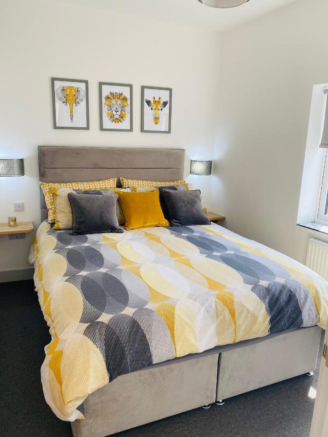 Lees Lookout Holt ,2 Bedroom Luxury Apartment With Private Parking Holt (Norfolk) Exterior foto
